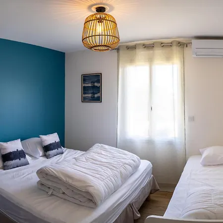 Dom wakacyjny La Seigneurie -piscine &