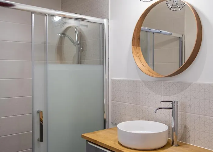 Hébergement de vacances La Seigneurie -piscine&spa