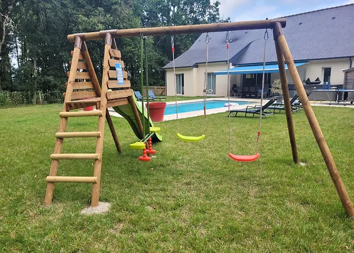 La Seigneurie -piscine&spa *