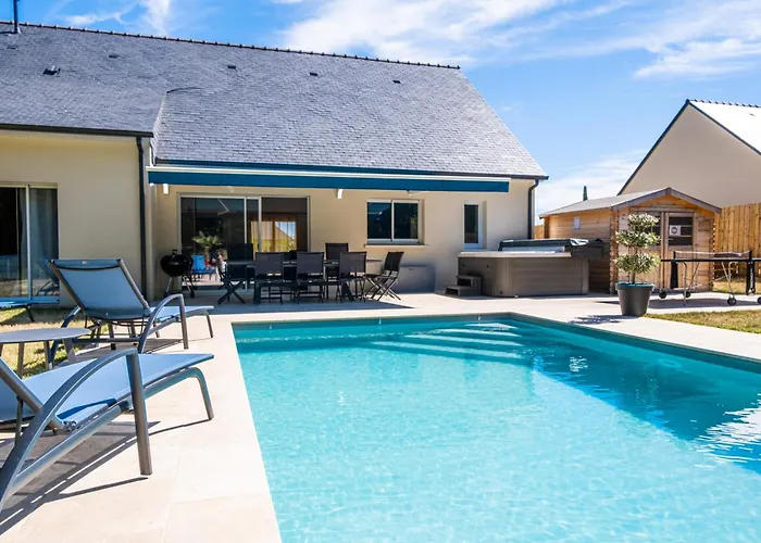 Hébergement de vacances La Seigneurie -piscine&spa Saumur